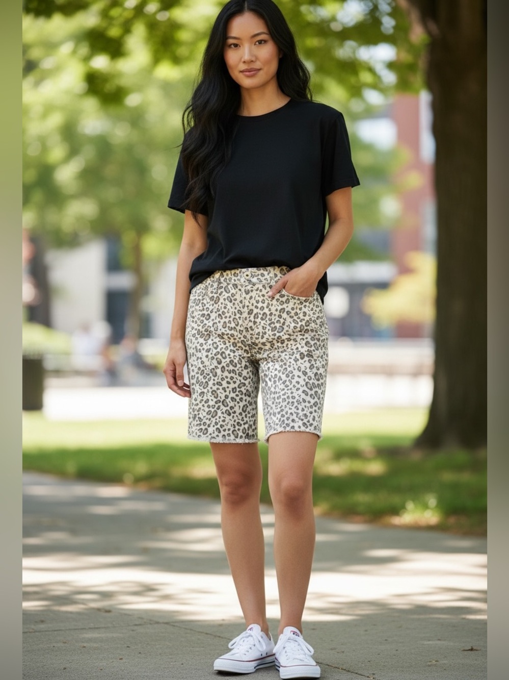 Sanctuary Leopard Fray Hem Denim Shorts NWT (D)